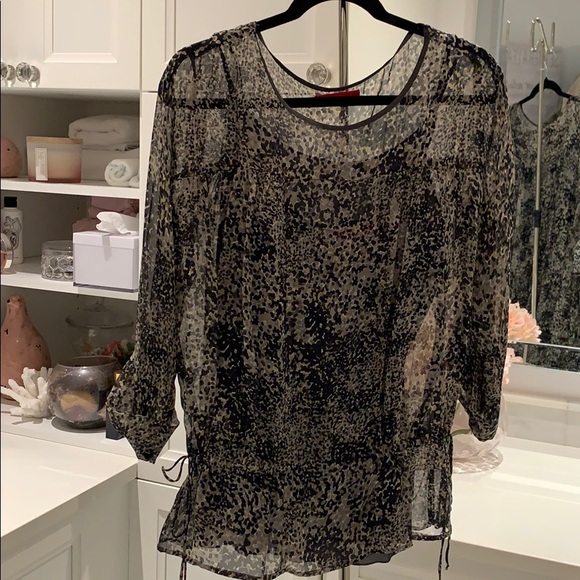 Velvet blouse - Picture 2 of 6